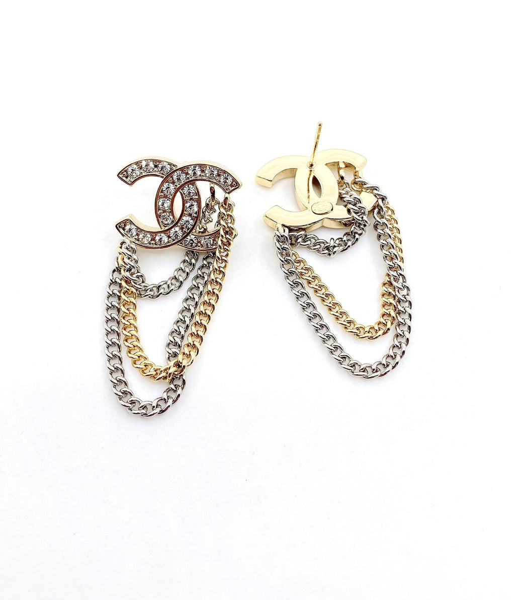 18K  Chanel Chain Pendant Earrings